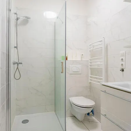 Modernized At Kiraly 51