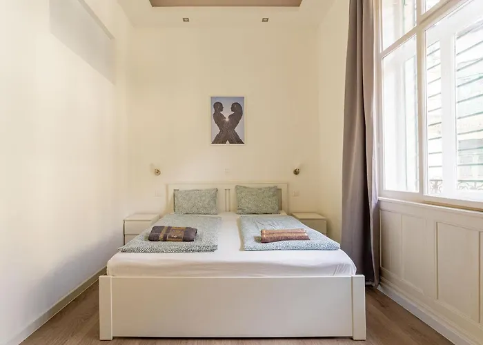 Apartament Modernized At Kiraly 51 Budapesta